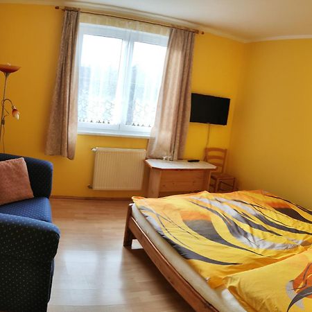 Penzion Kozabar Horní Luby Exterior foto